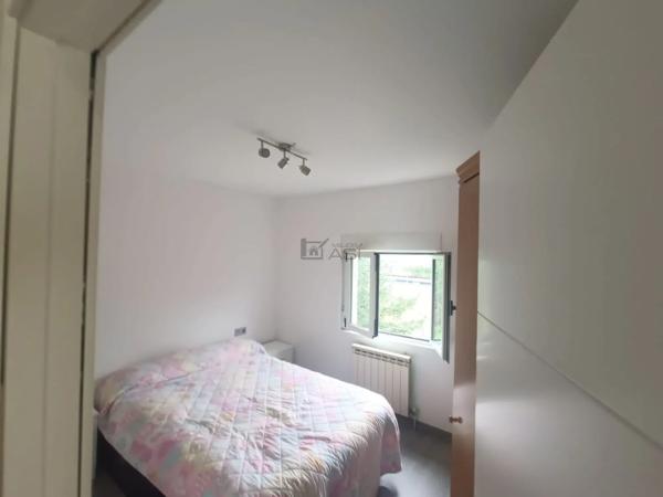 Casa independiente en Vía, 4