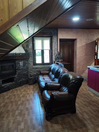 Casa de pueblo en calle Castañedo, 27