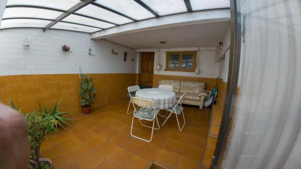 Casa independiente en calle el Barrero