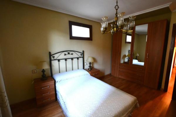 Casa independiente en plaza Marqués Casa Quijano