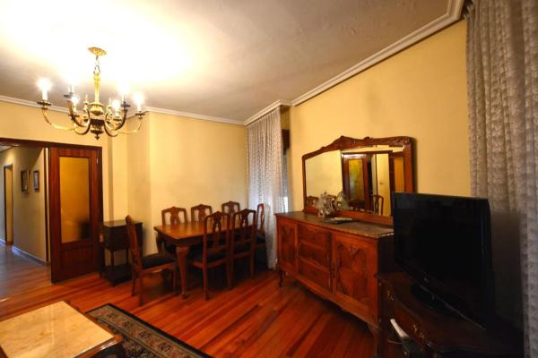 Casa independiente en plaza Marqués Casa Quijano