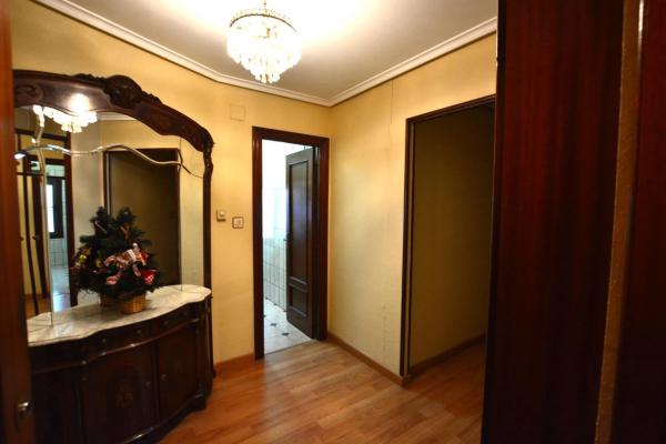 Casa independiente en plaza Marqués Casa Quijano