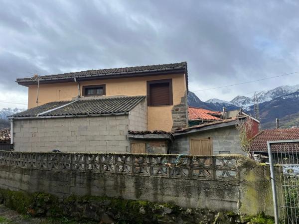 Casa de pueblo en Carraluz, 39