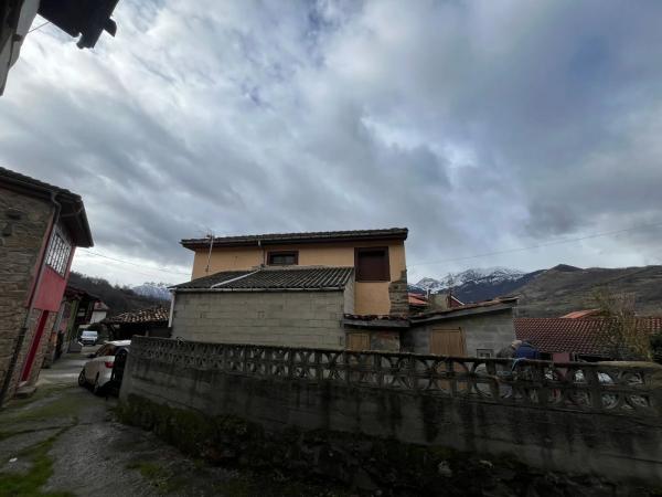 Casa de pueblo en Carraluz, 39