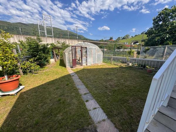 Casa independiente en calle Molino de la Sala, 9