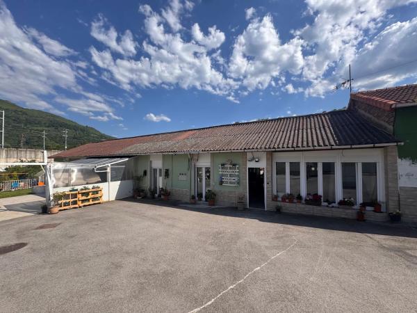 Casa independiente en calle Molino de la Sala, 9