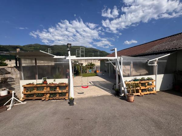 Casa independiente en calle Molino de la Sala, 9