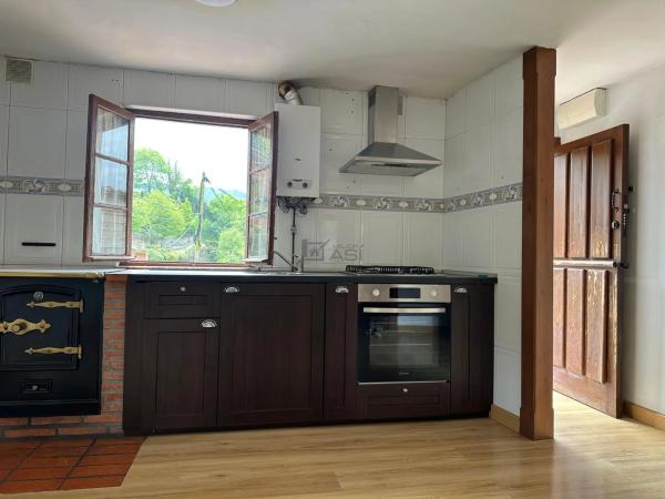 Casa independiente en carretera de Casorvida