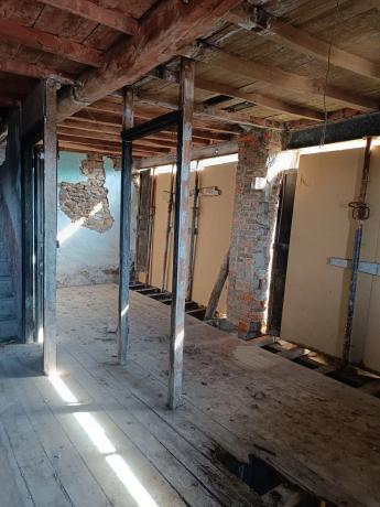 Casa de pueblo en carretera general, 96