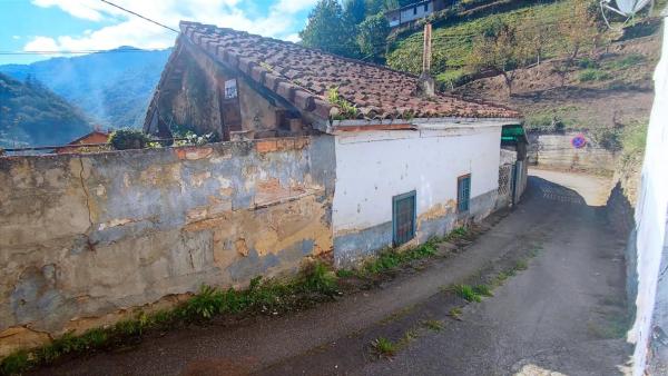 Casa independiente en Moreda - Santibañez