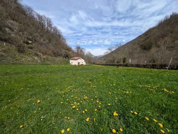Casa independiente en carretera la Casomera