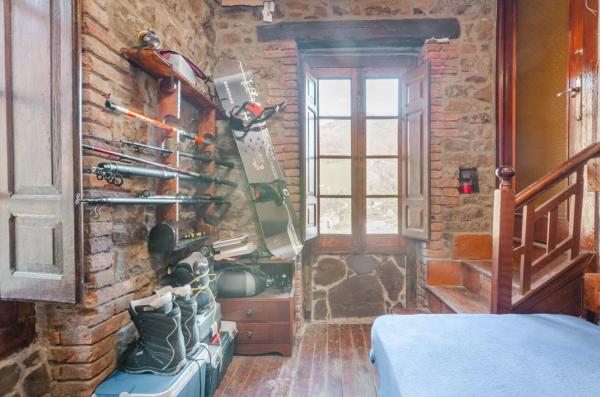 Casa independiente en Lugar Castañedo