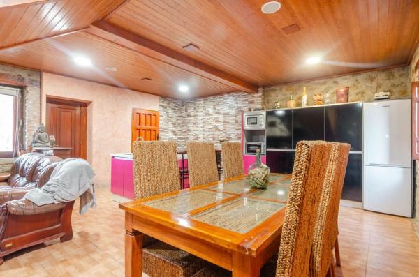 Casa independiente en Lugar Castañedo