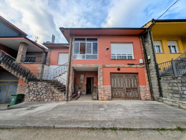 Casa independiente en Levinco - Pelugano