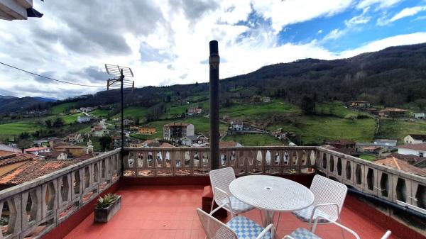 Casa de pueblo en Boo, 197