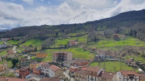 Casa de pueblo en Boo, 197
