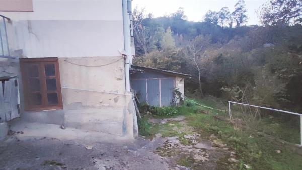 Casa independiente en calle Fios del Pueblu