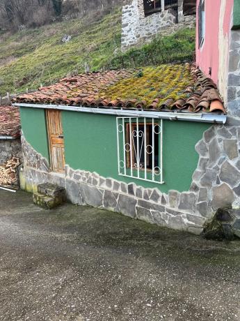 Casa de pueblo en La Riestra, 27