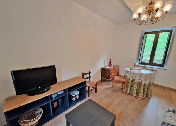 Casa de pueblo en Mi-2, 36