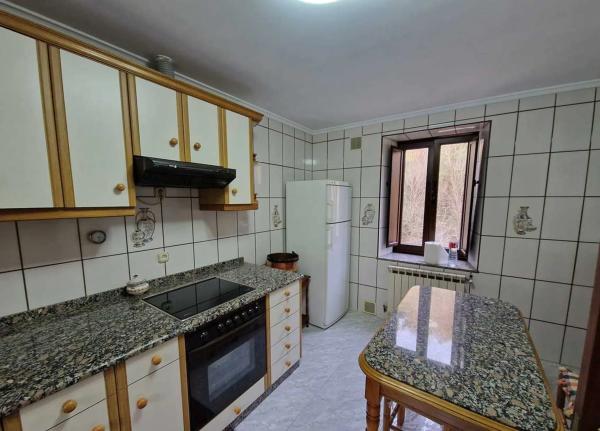 Casa de pueblo en Mi-2, 36