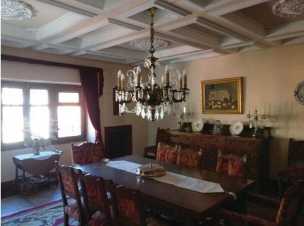 Palacio en Barrio la Vega, 26