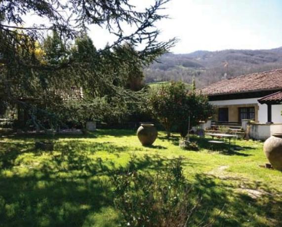 Palacio en Barrio la Vega, 26