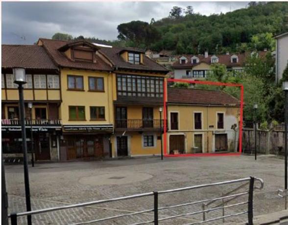 Casa independiente en plaza de Requejo, 10