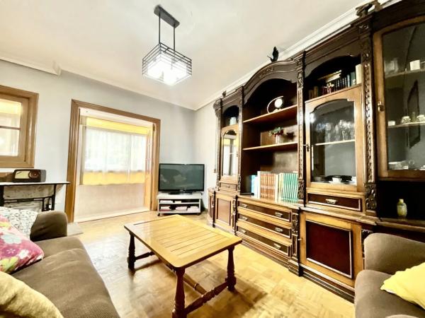 Casa independiente en Vía