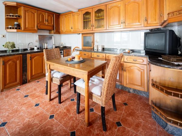 Casa de pueblo en La Pola Vieya, 136