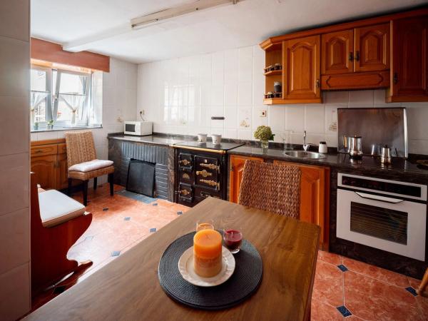 Casa de pueblo en La Pola Vieya, 136