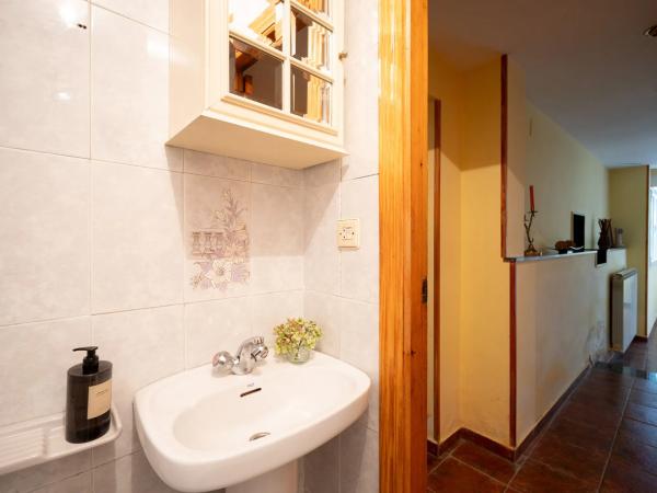 Casa de pueblo en La Pola Vieya, 136