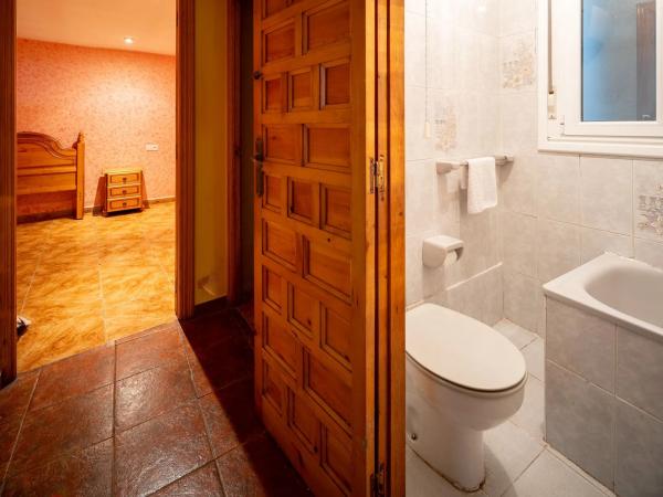 Casa de pueblo en La Pola Vieya, 136