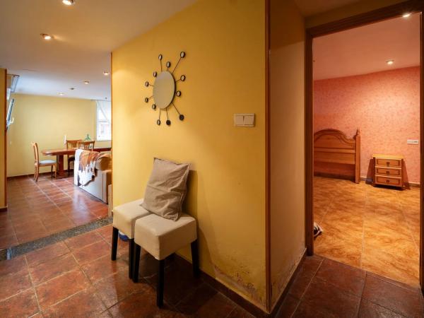 Casa de pueblo en La Pola Vieya, 136