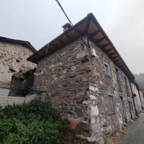 Casa independiente en Pola lena