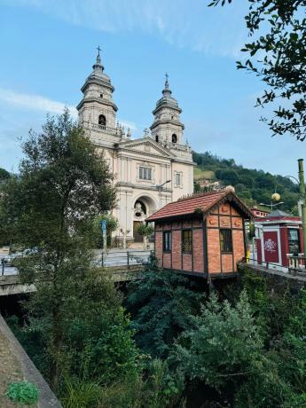 Casa de pueblo en calle Silvino Arguelles, 12