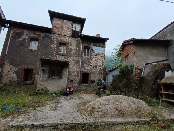 Casa independiente en Mi-3, 9 -a