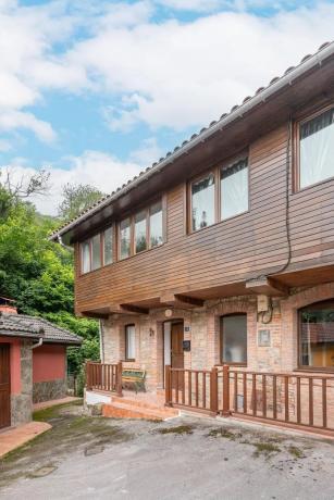 Casa independiente en Lugar, 53