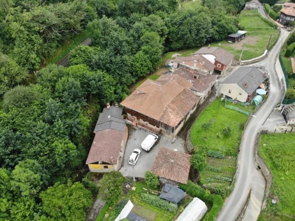 Casa independiente en Lugar, 53