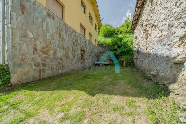 Casa independiente en Ln-8