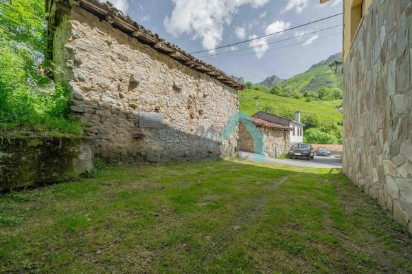 Casa independiente en Ln-8