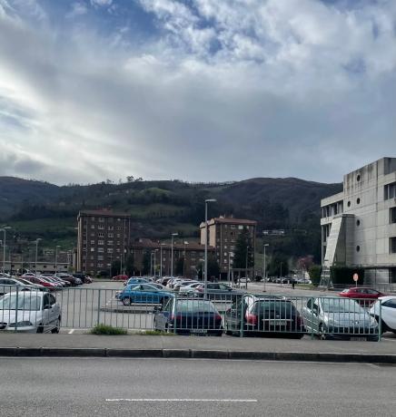 Casa independiente en Barrio Bazuelo, 21