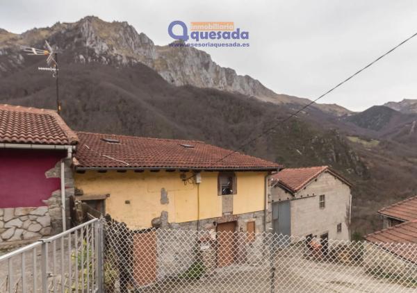 Casa de pueblo en La Cruz s/n