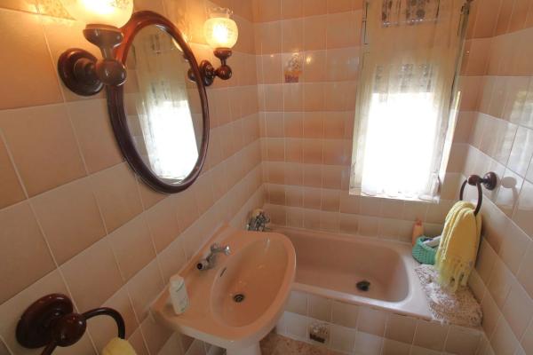 Casa rural en la llosa