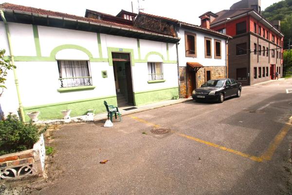 Casa rural en la llosa