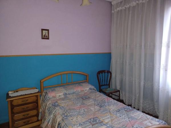 Casa rural en avenida Sama, 14