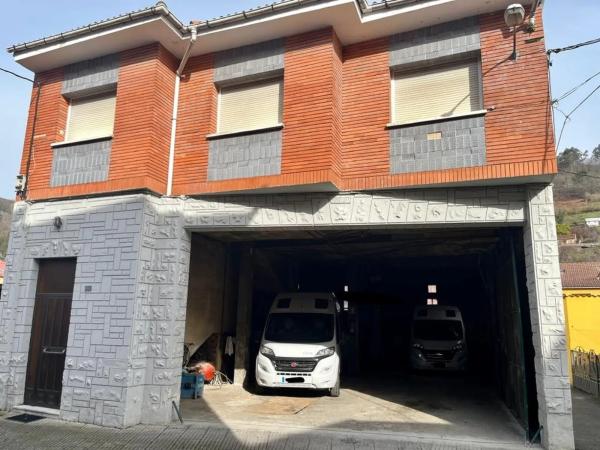 Casa independiente en calle Cabojal, 64