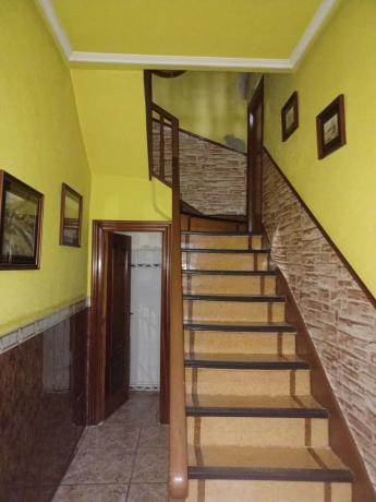 Casa rural en avenida Sama, 14