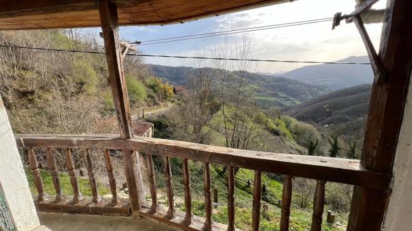 Casa de pueblo en Le-3, 3