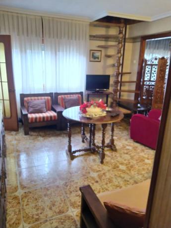 Casa independiente en calle Pepe Requejo, 15