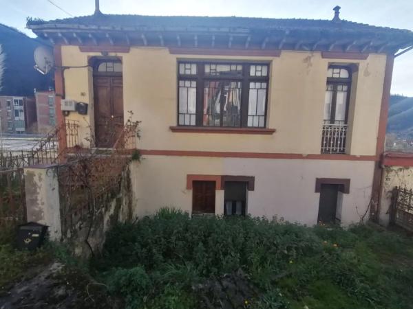 Casa independiente en Las Llanas, 33